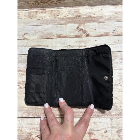 Vera Bradley Quilted Wallet Bandana Swirl Black - Picture 3 of 5